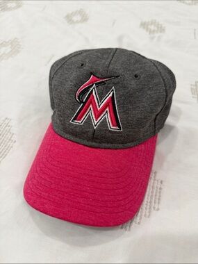 New Era Kids Miami Marlins Gray and Pink Baseball Cap